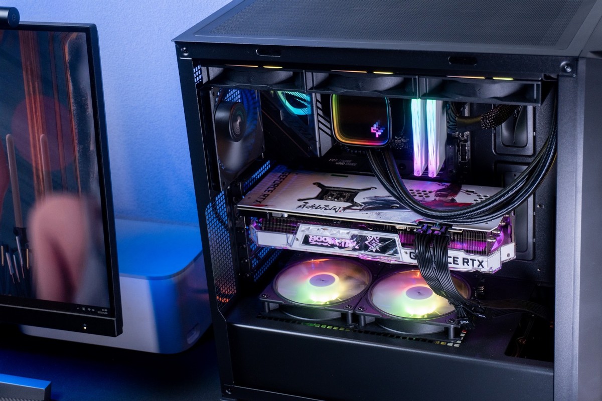 一键开启XMP，频率立刻翻倍6400，影驰星曜D5内存尝鲜