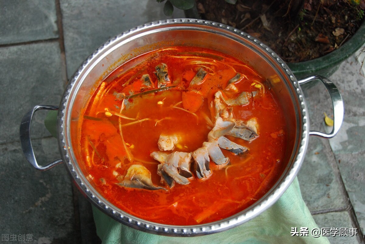 酸汤鱼的酸汤分哪两类,凯里酸汤鱼的酸汤做法