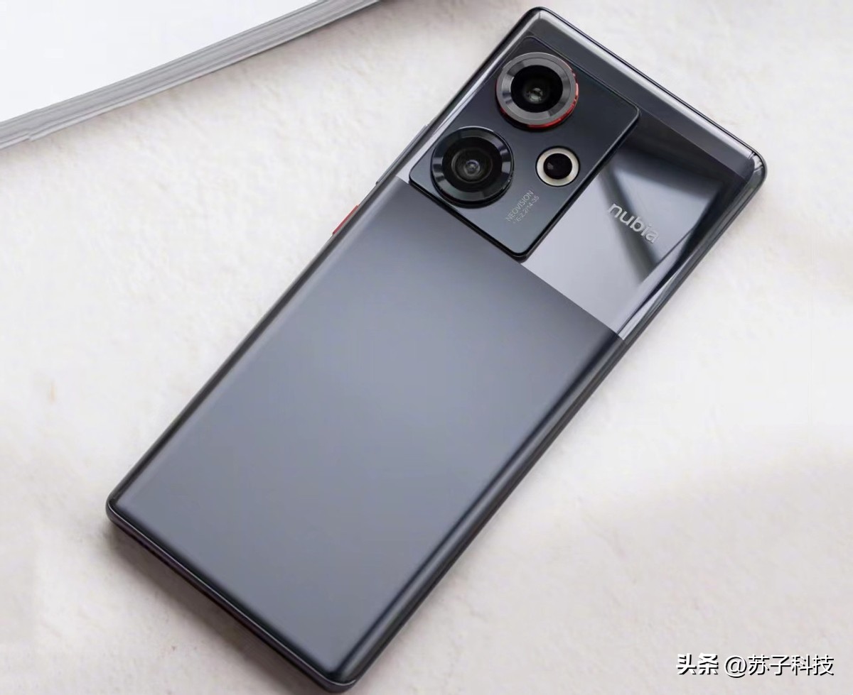 骁龙8gen2下半年会下放中端机吗,骁龙8gen2是现在安卓机的顶配吗