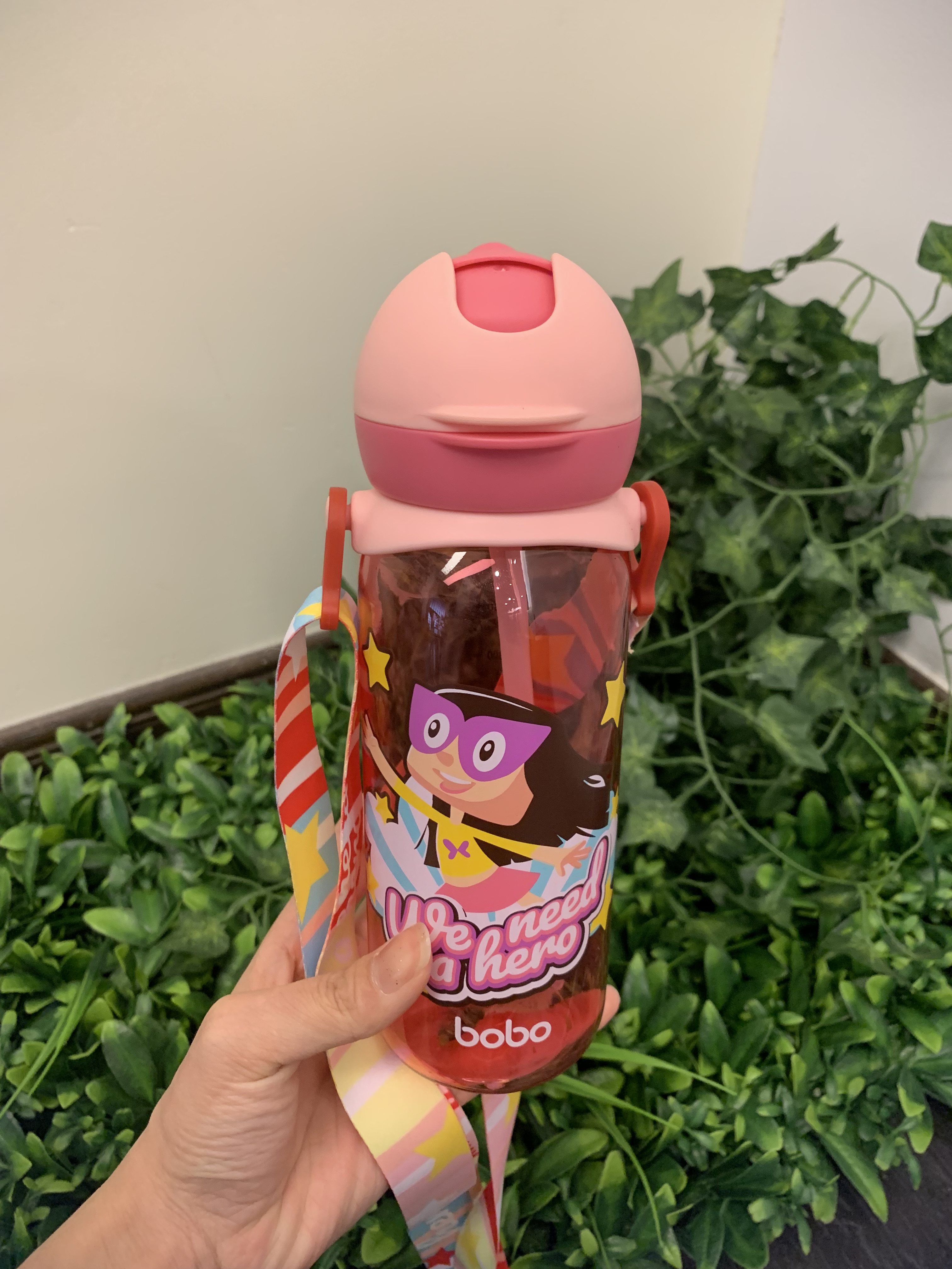 儿童吸管杯应该选什么材质,儿童吸管水杯怎么选购