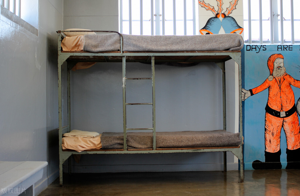 丈夫判刑入狱妻子可以提出离婚吗,老公坐牢老婆起诉离婚多久可以离