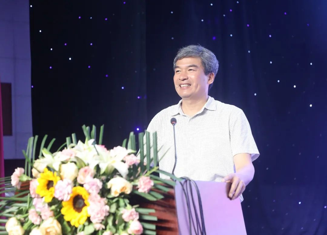 绔犱笜绂忔嘲灏忓鐮斿,涓撳灏忓鏁板璁插骇