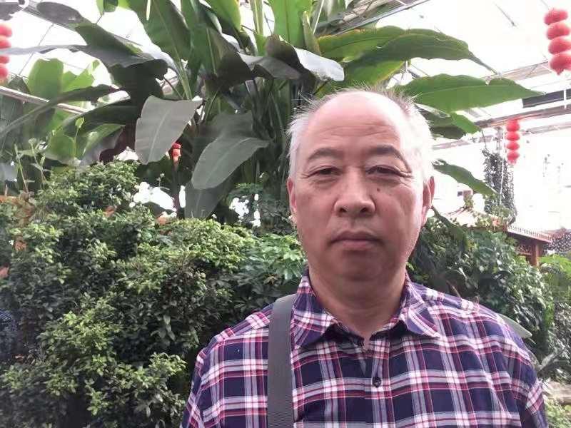 记述一位夕阳辛劳的军嫂作者：张开喜