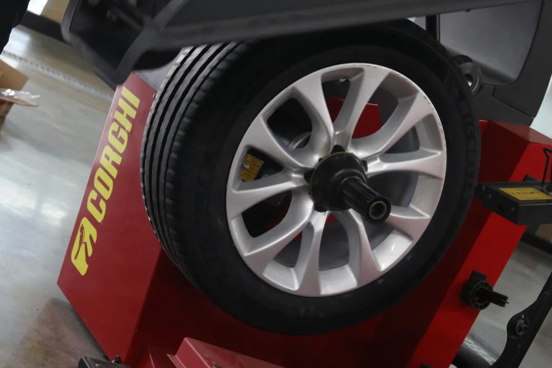 宝马x5翻新全过程,宝马x5老车翻新重庆渝北