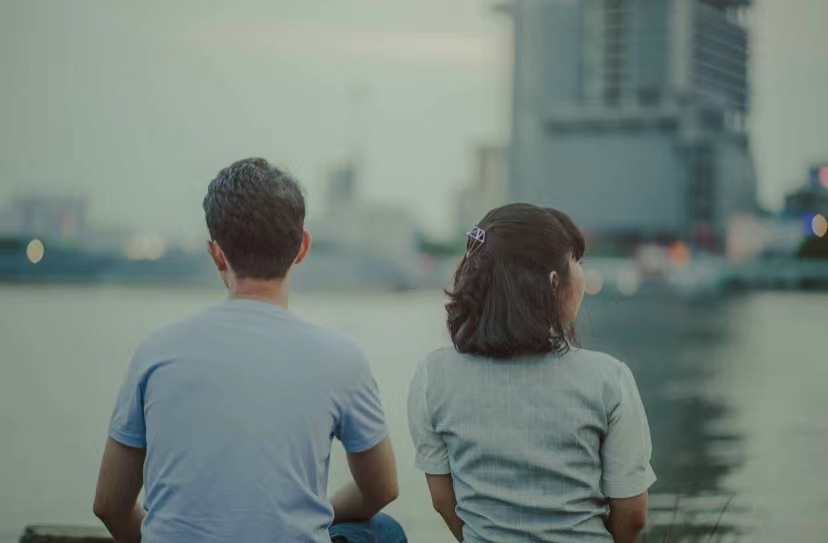 婚后老公态度大转变，就算我夜不归宿也不管不问，我该怎么办？