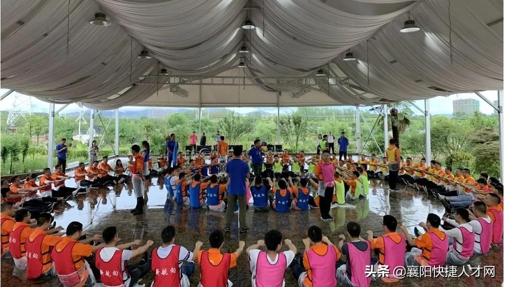 正大食品薪资待遇表,正大五险一金扣多少