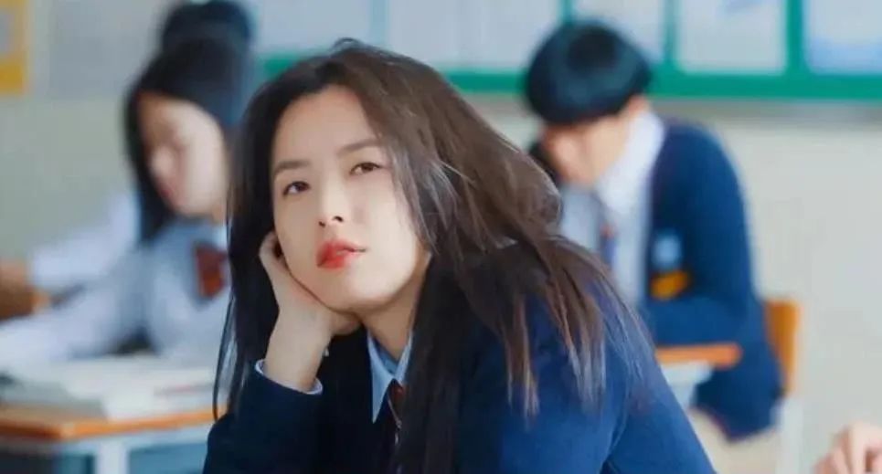 韩国最美10大女明星全智贤,韩国最美的女明星iu