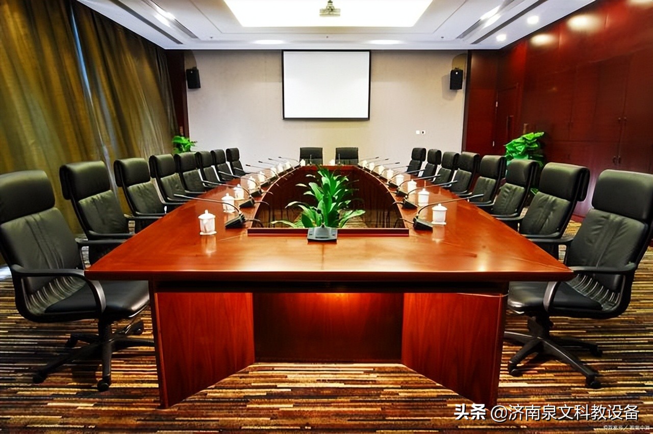 鹤山板式办公桌怎么选购,河北实木会议桌怎么样