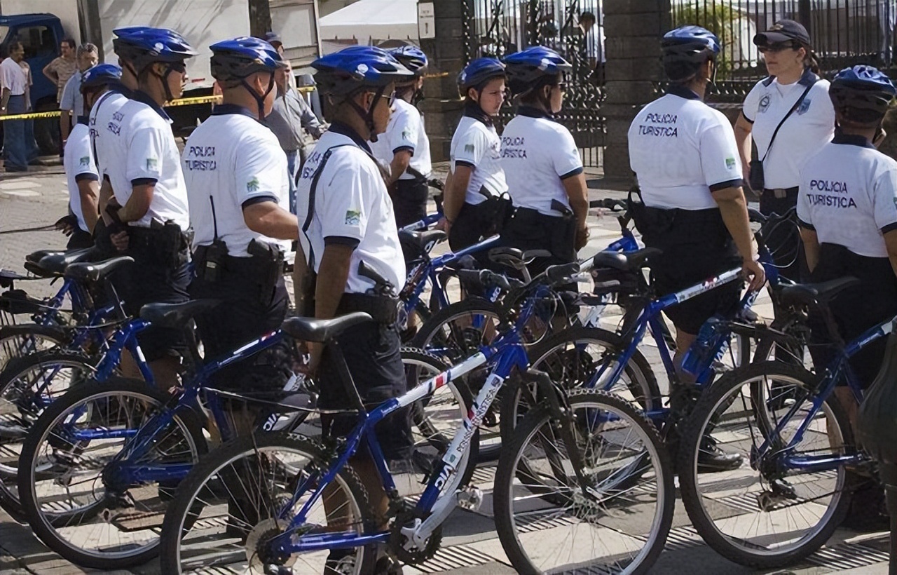 世界上唯一一个没有军队的国家,世界上不设军队的国家