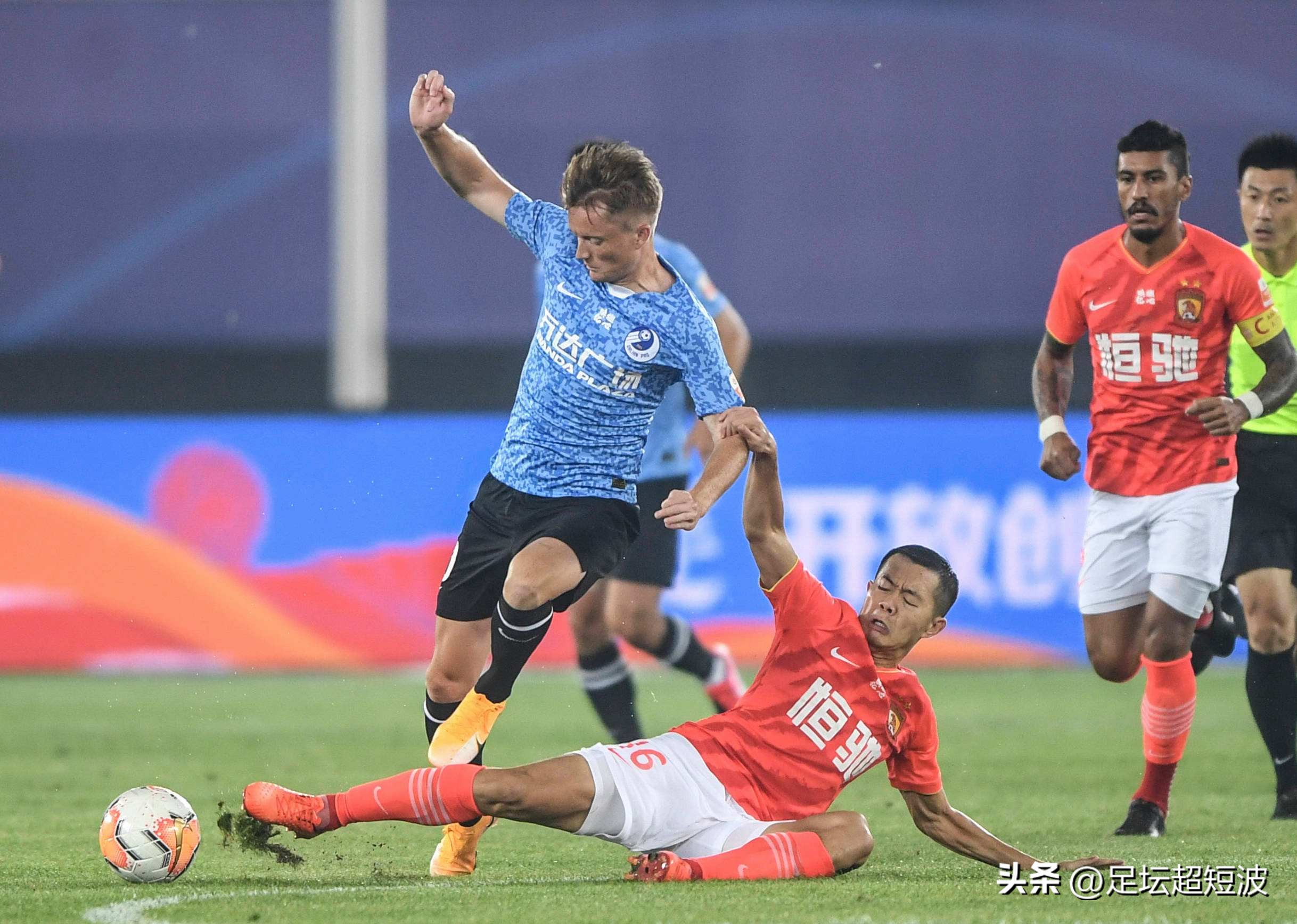 中超第23轮大连人vs河南队,中超大连第十三轮
