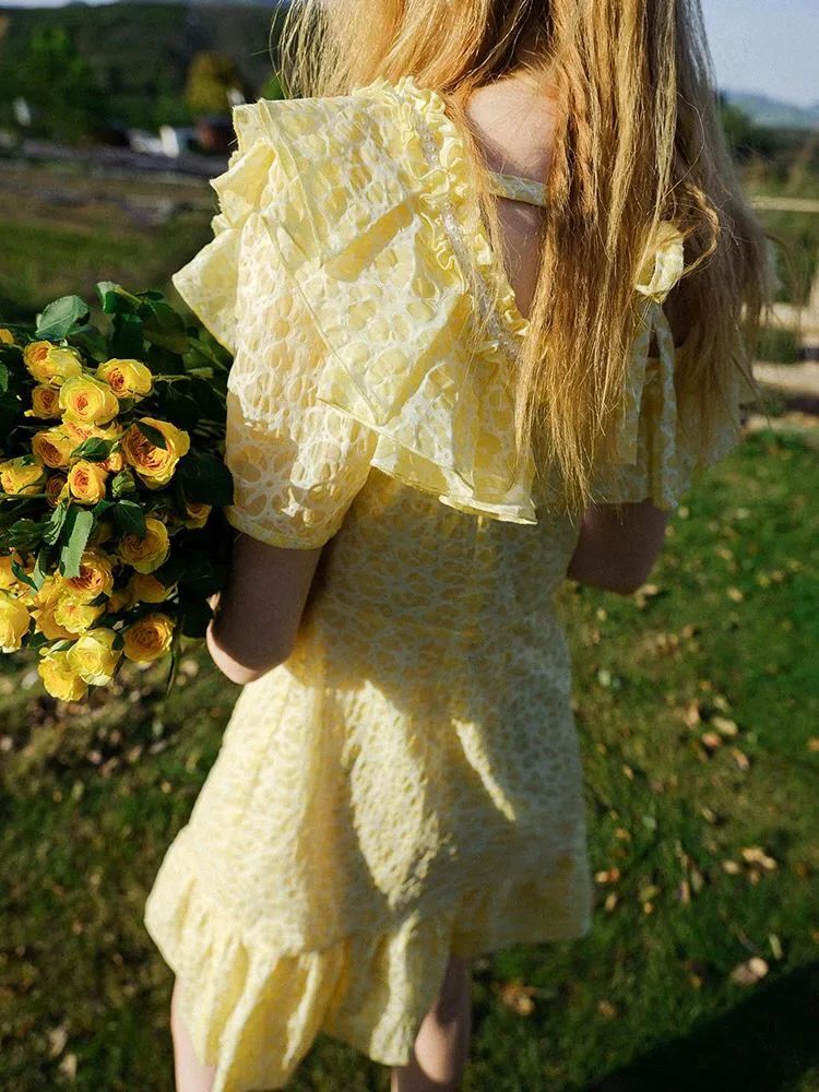 夏季小众吸睛穿搭韩系冰淇淋色,炎热的夏天穿什么颜色显得好看