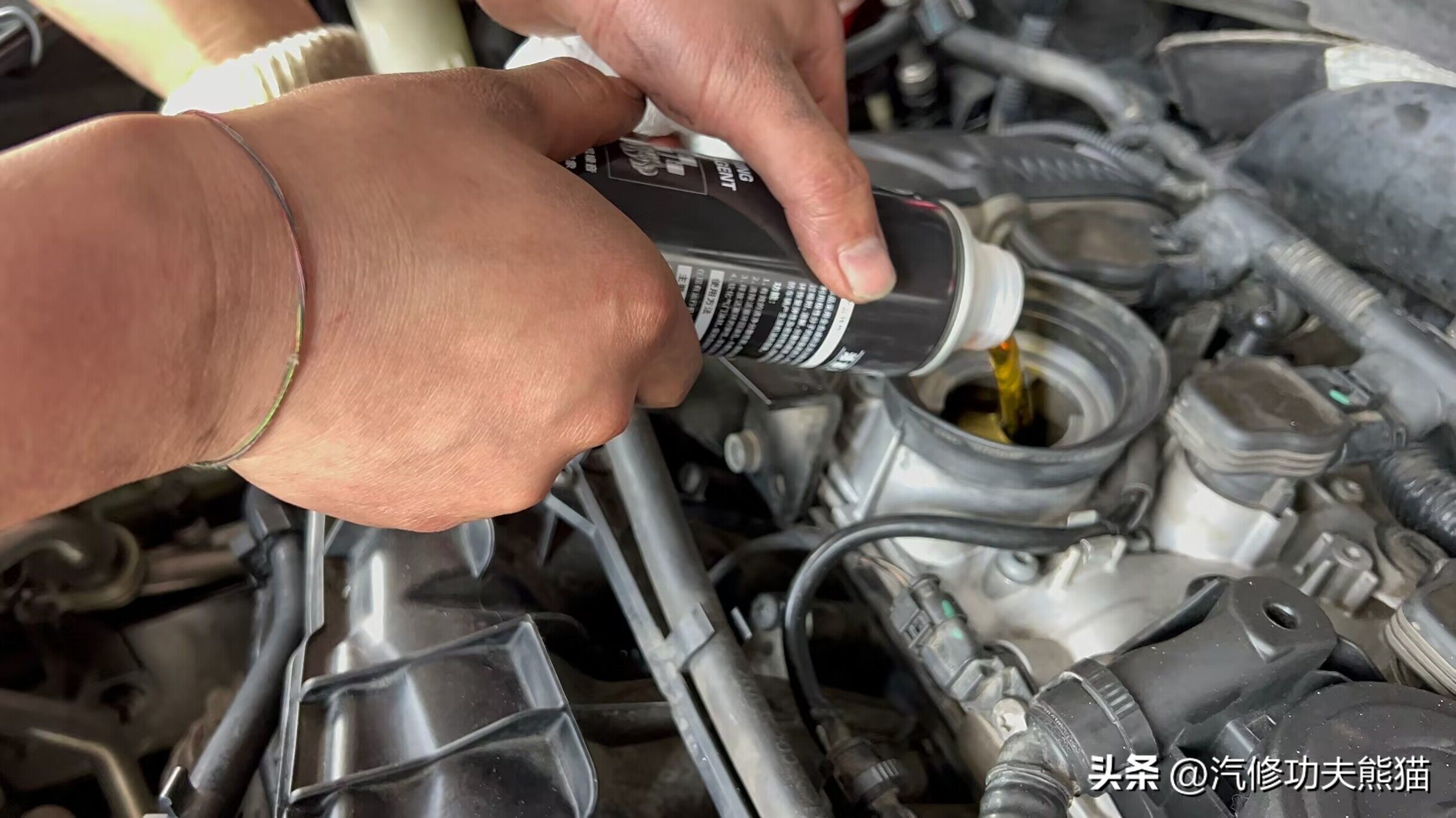 2017款大众迈腾10万公里烧机油,十年的迈腾怎么样后期维修费用