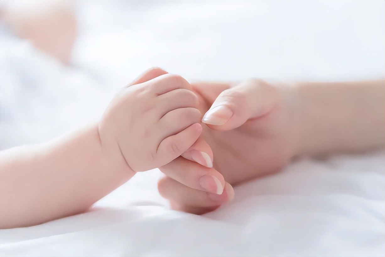 化疗期间月经老是不完吃什么药好,放疗化疗不来月经怎么回事