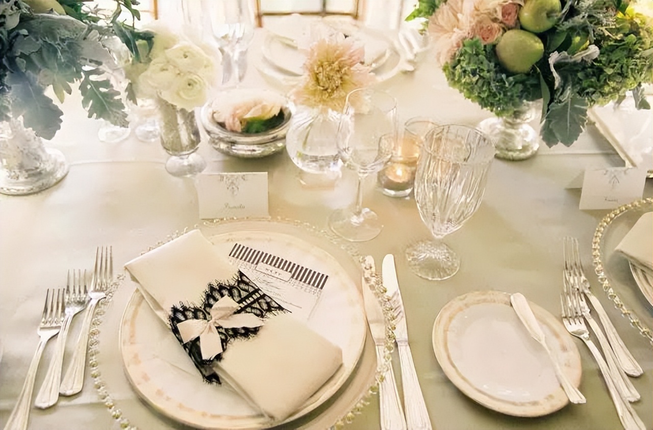 餐具破损率千分之三,餐具破损率多少为正常