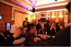 红瓦绿树碧海蓝天视频,红瓦绿树碧海蓝天图文