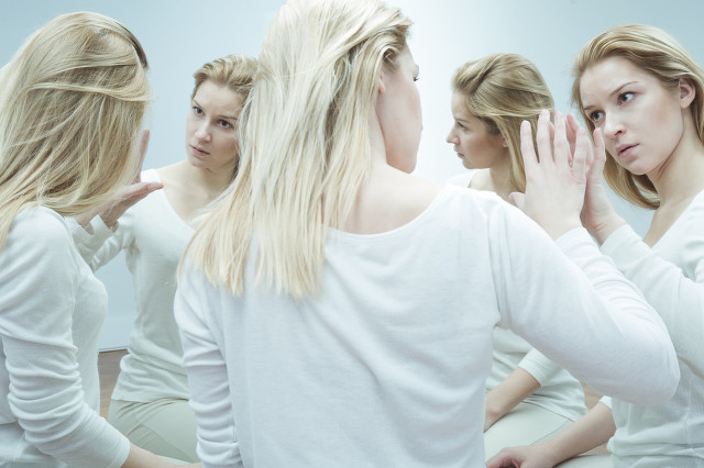 为什么精神病会反反复复的,精神病为什么反反复复