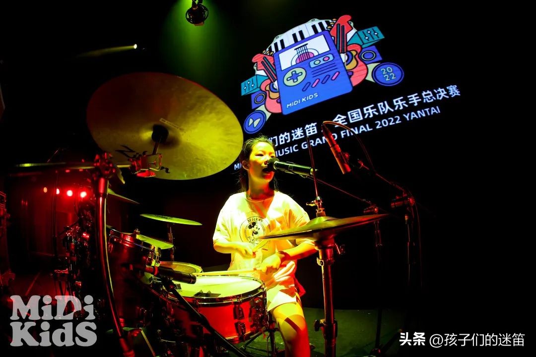 “嗨，我们是14G，来自西安的小伙计”