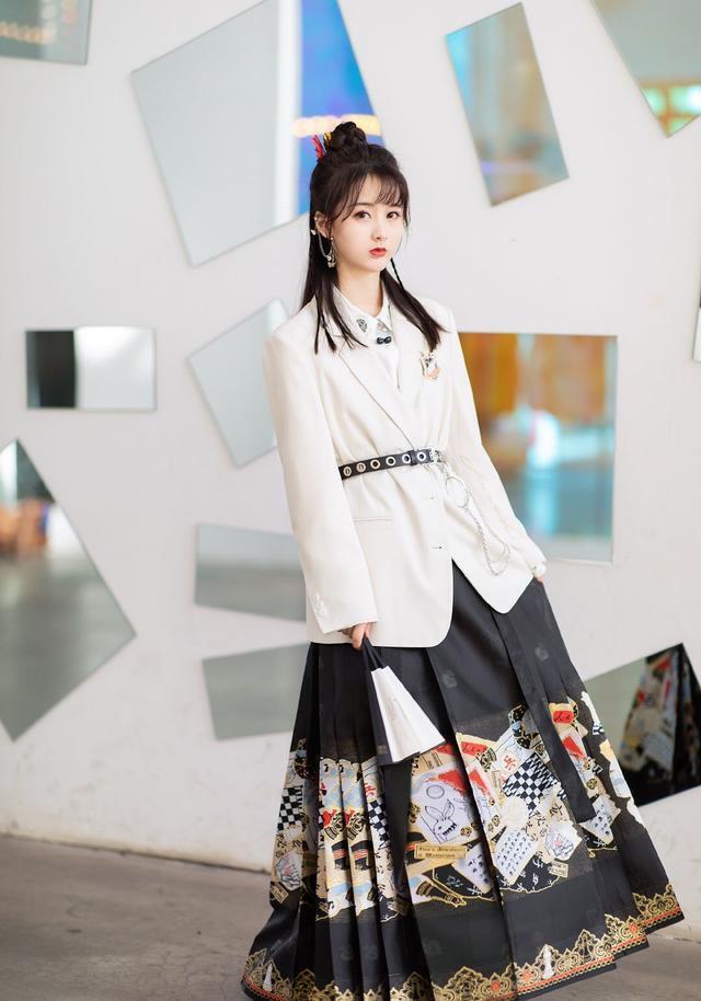 马面裙老祖宗留下的东西,老祖宗留下600年的马面裙