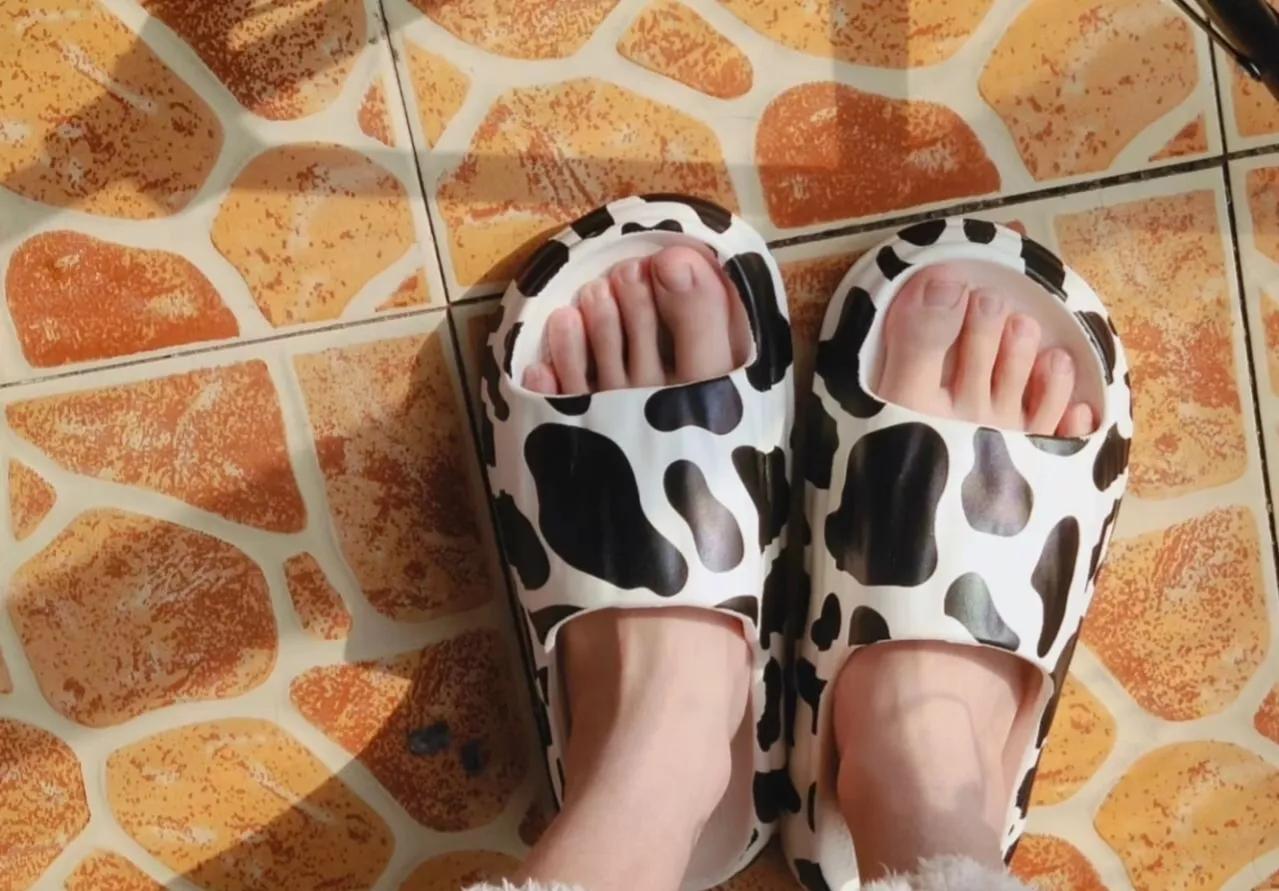 拖鞋怎么选耐穿,经过我整整一天的思考