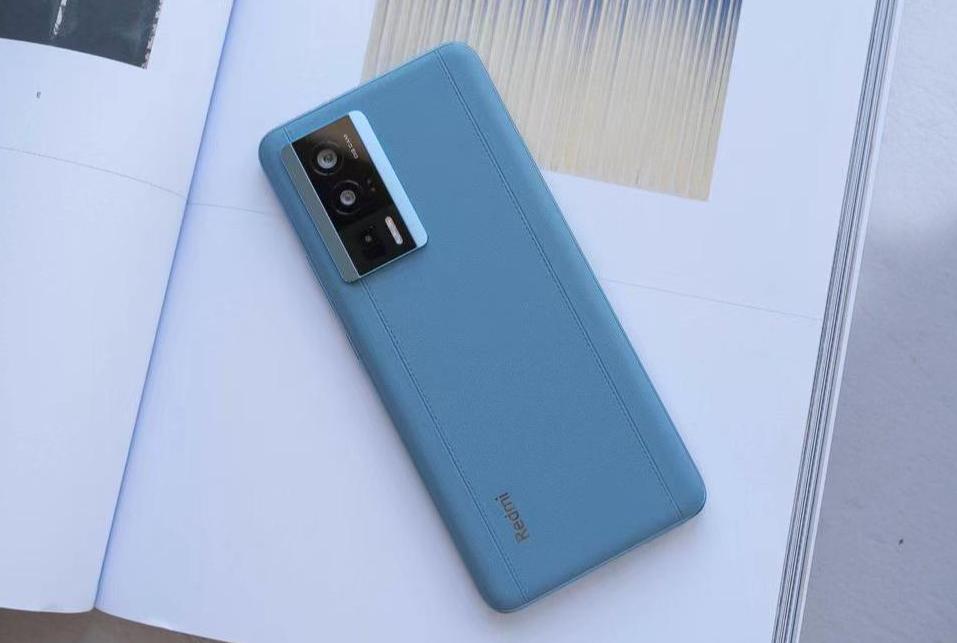 目前续航最强劲的8款手机,看重性能和续航这三款手机别错过