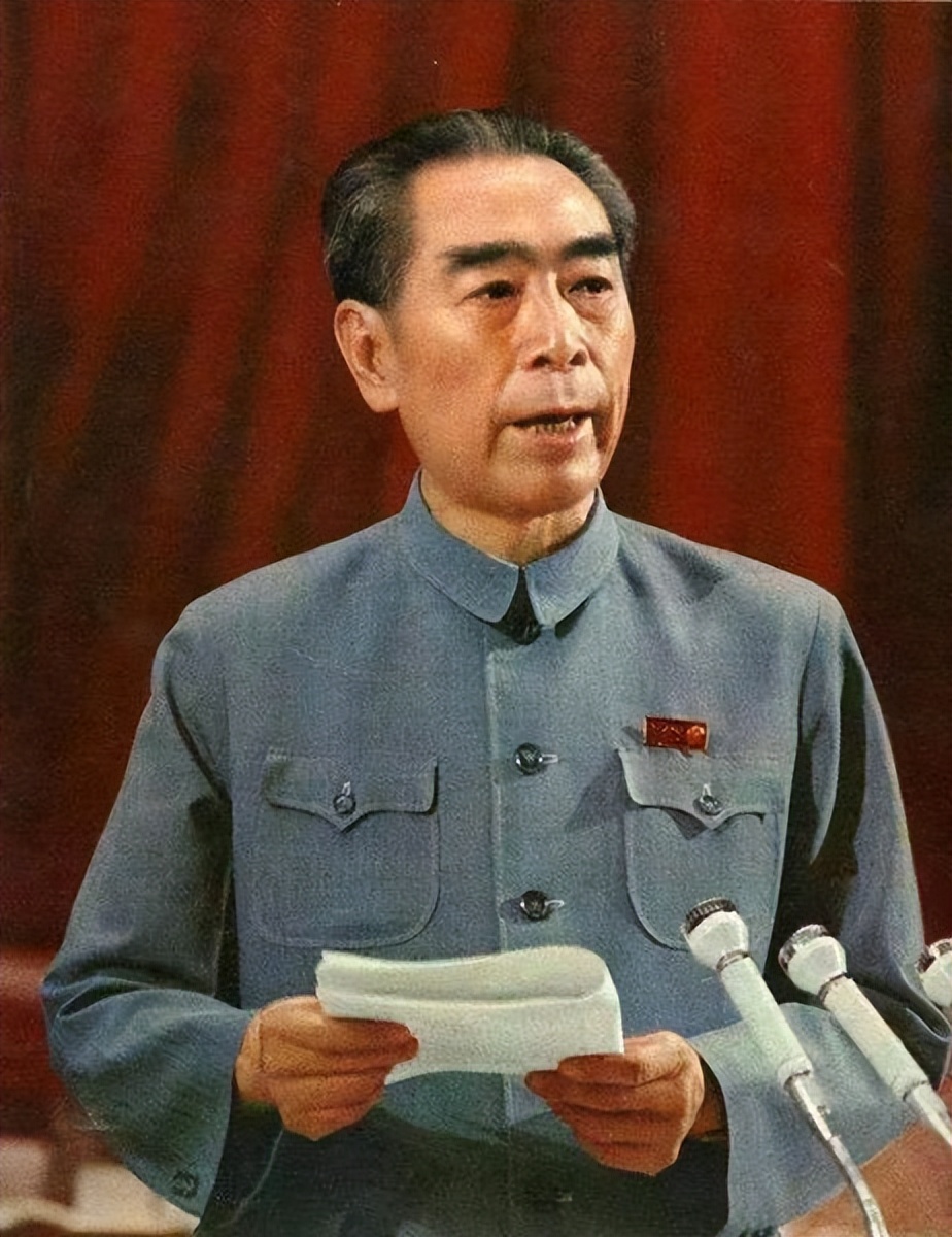 周总理逝世3小时后遗体被解剖，医生泪如雨下：总理该有多痛啊！