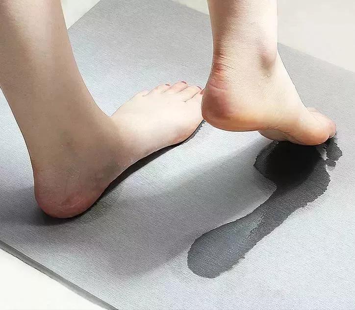 不管拖鞋多脏，教你“土方法”，拖鞋立马变干净