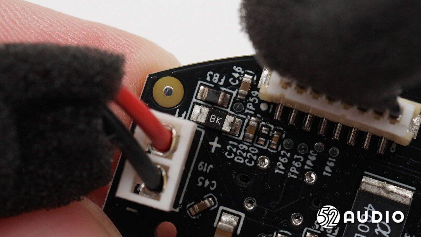 雷蛇天狼星v2专业版,razer雷蛇利维坦巨兽v2和天狼星v2