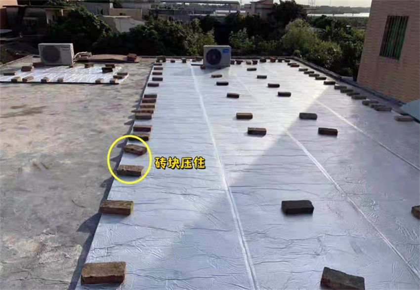 住顶楼热怎么办,房间顶楼特别热怎么降温