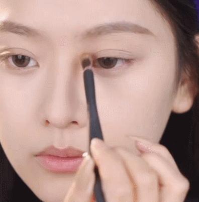 零基础新手化妆指南，手把手教你化妆用品怎么选