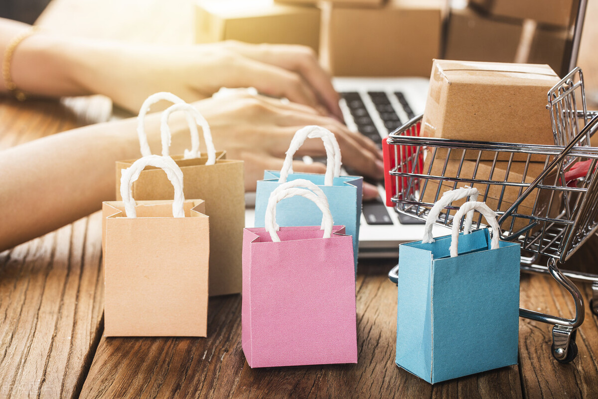 实体店越来越难做国家会管吗,实体店是不是越来越难了