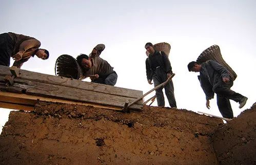 土炕土房子图片,土炕土墙