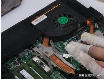 电脑开机按f1后电脑黑屏怎么解决,电脑投屏正常但是电脑黑屏怎么办