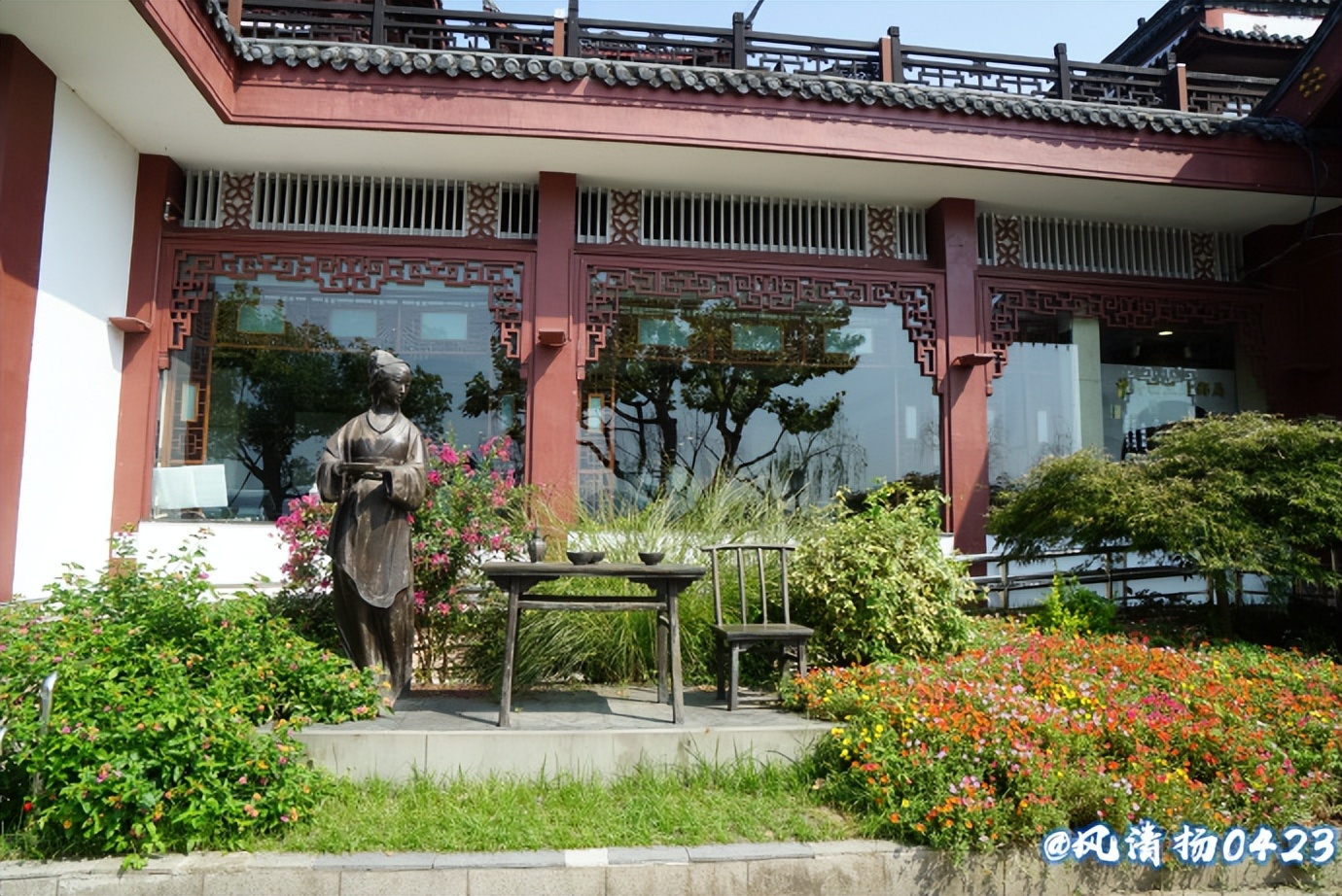 西湖有山名曰孤山(22——288)