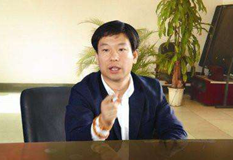 从一无所有穷小子到千亿大集团,穷小子白手起家成就百亿集团