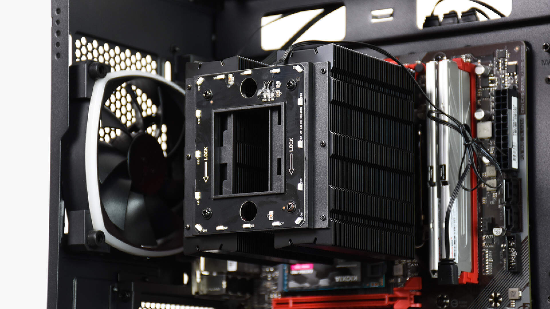 montechskytwo机箱在哪买,montechskytwo机箱需要几个风扇