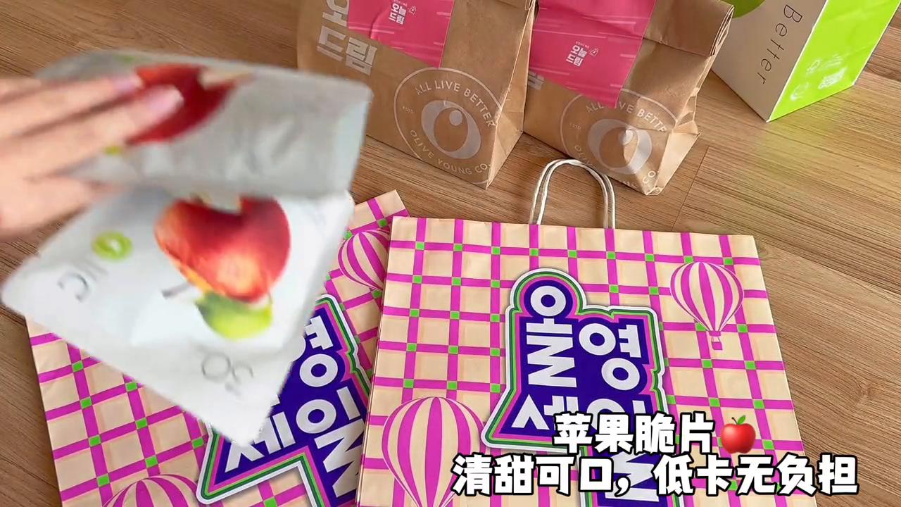 开箱vlog化妆品,开箱视频vlog少女