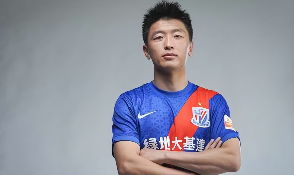 前国足9号成津门虎补强热门，曾效力鲁能多年，差点去欧洲劲旅