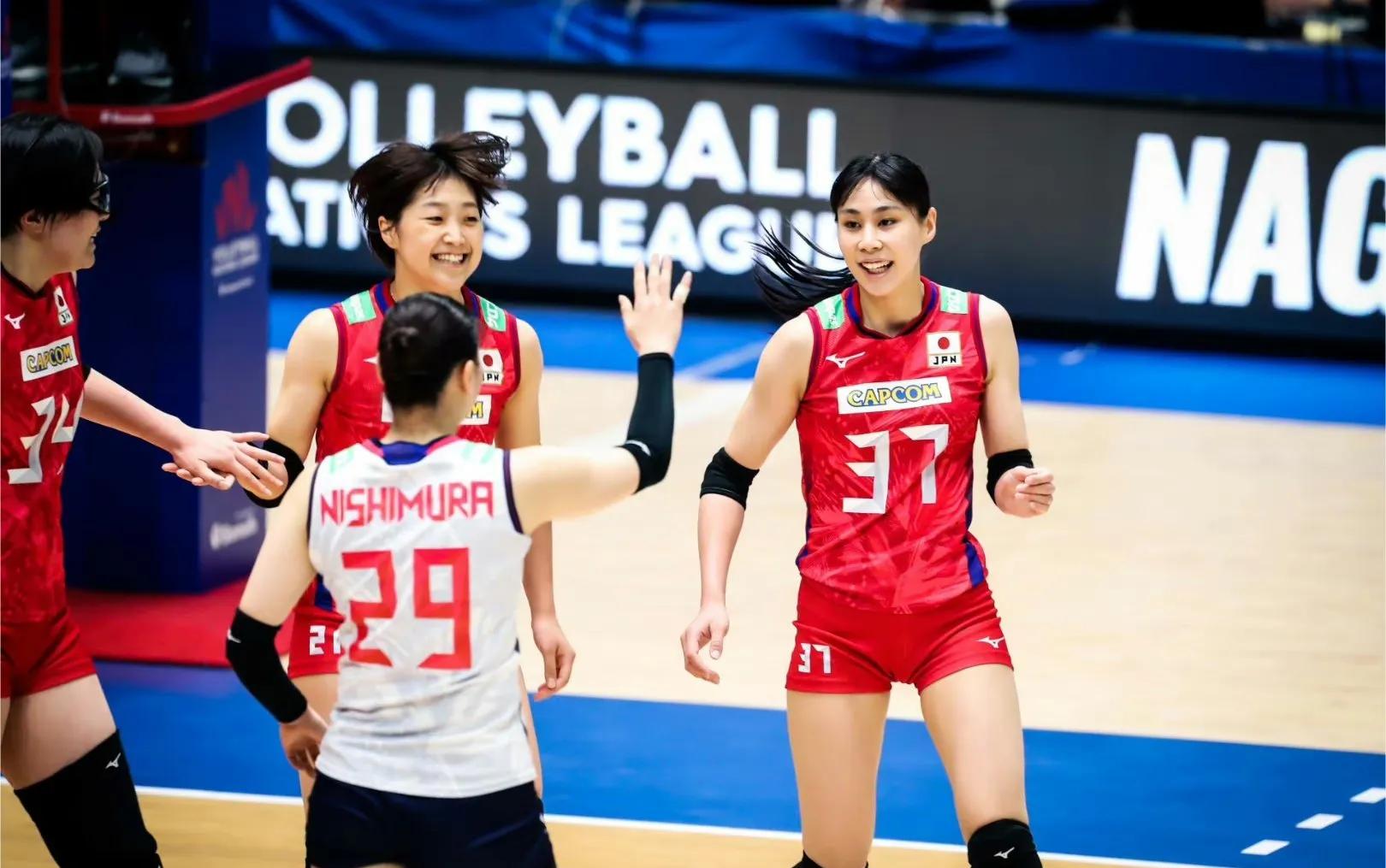 女排以三比零战胜日本队,日本女排3比0完胜泰国