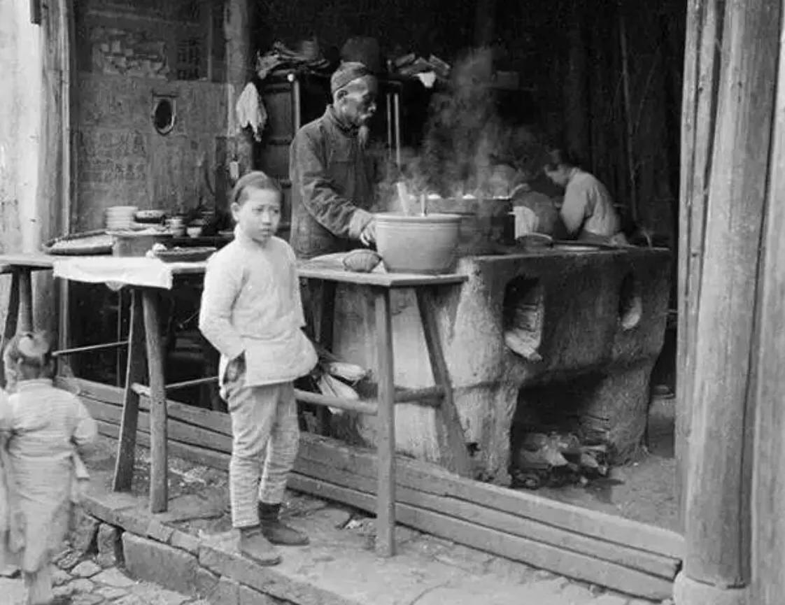 民国时期的一张老照片,民国晚清的老照片