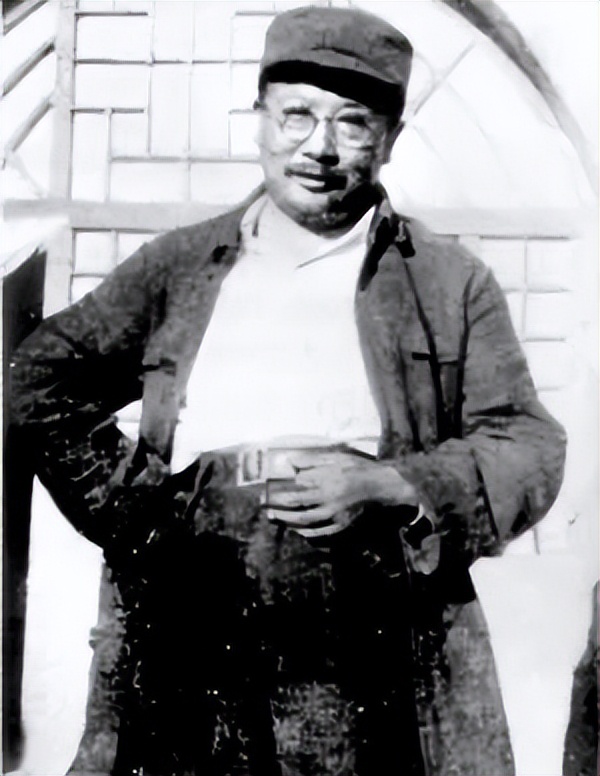 1941年皖南事变后，特工王李克农如何成功脱身？