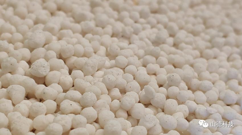 养殖场如何利用粪便生产有机肥,养殖场粪便处理设备有机肥