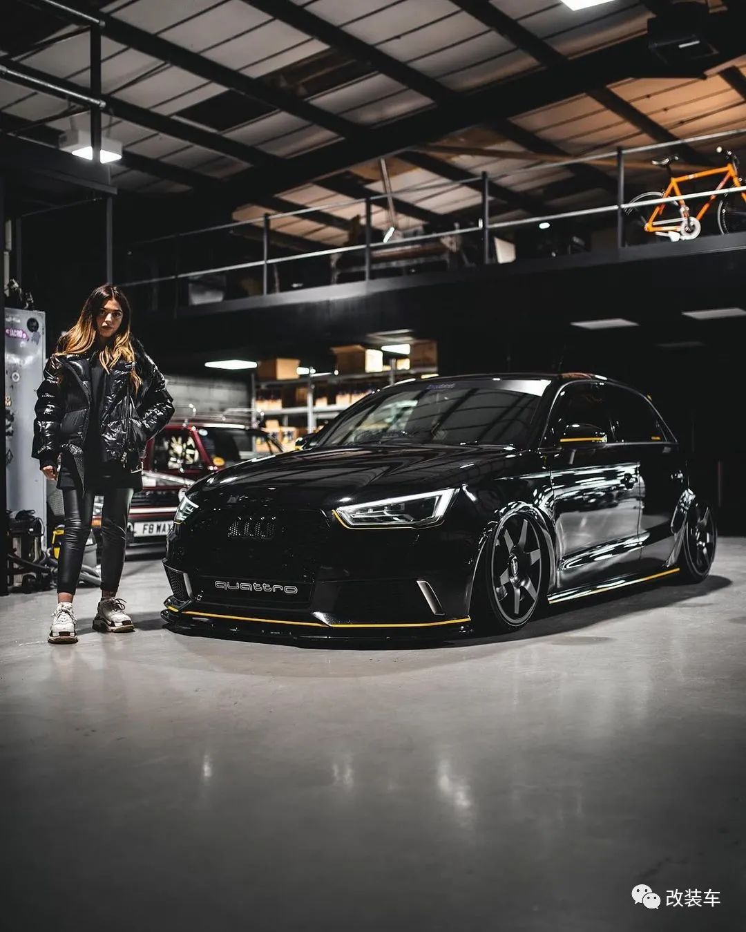 奔驰c级小姐姐改装,奔驰威霆改装小姐姐