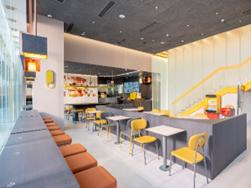 麦当劳未来风格餐厅,白云麦当劳