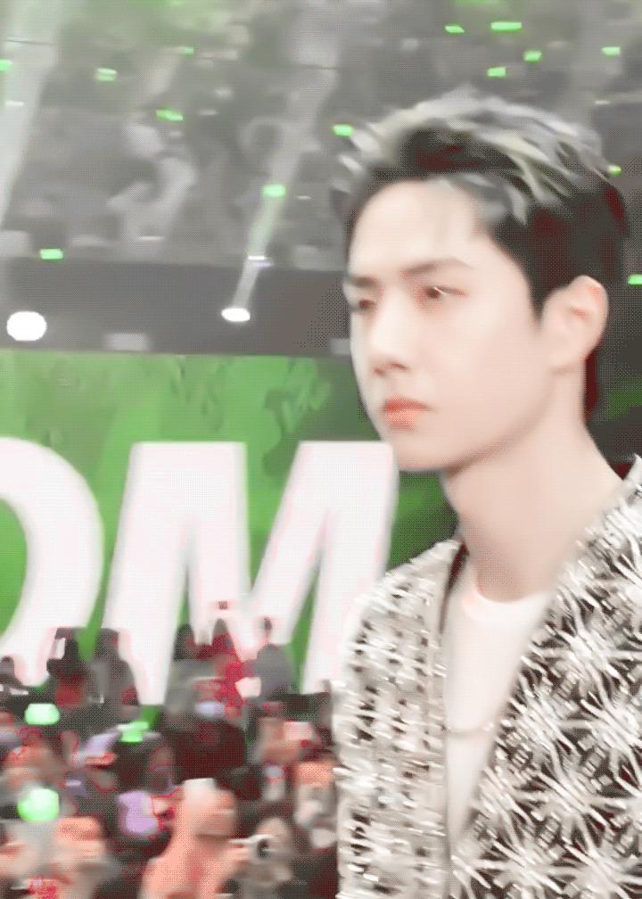 娱乐圈王一博今日头条,王一博娱乐圈第一金花