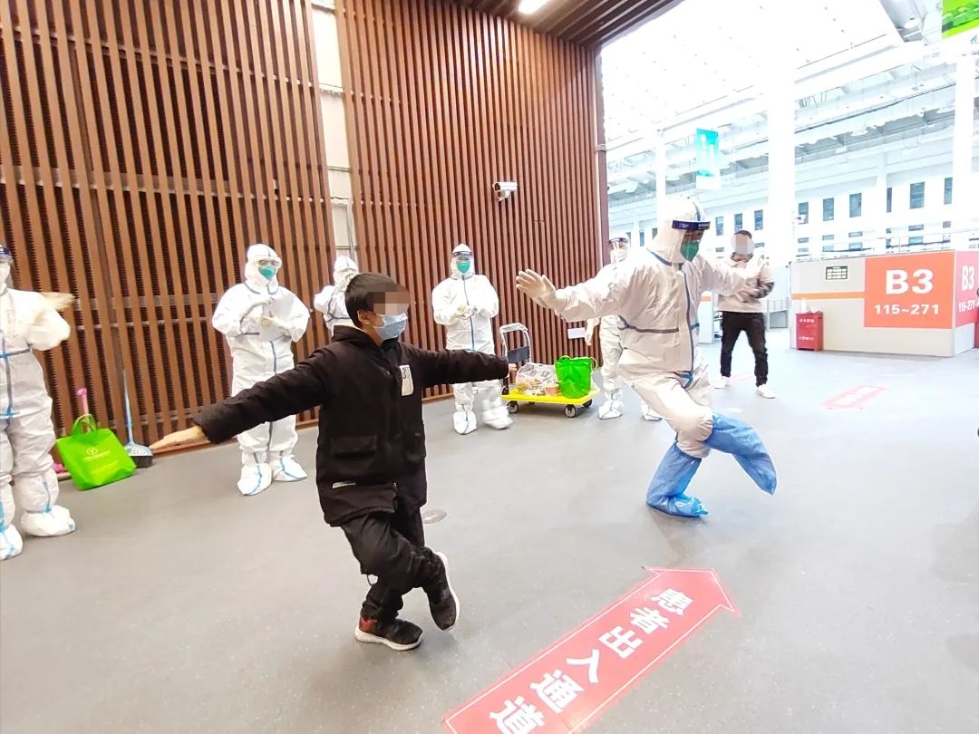 抗击疫情一线的执勤人员,援沪队员抗疫纪实