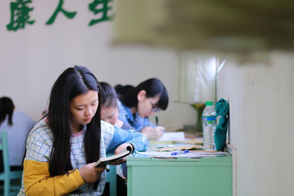 公费师范生遇冷视频,公费师范生现状