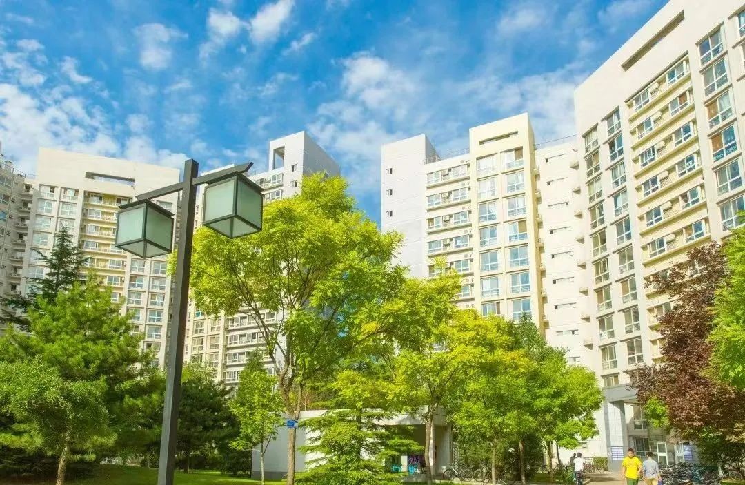 空调、暖气齐备,2座食堂“包围”!北京“神仙寝室”曝光:配置豪华!