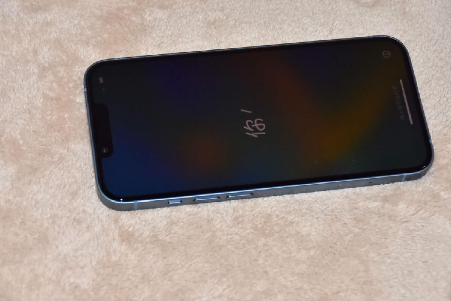 图拉斯iphone14pro防窥膜,iphone14图拉斯膜评测