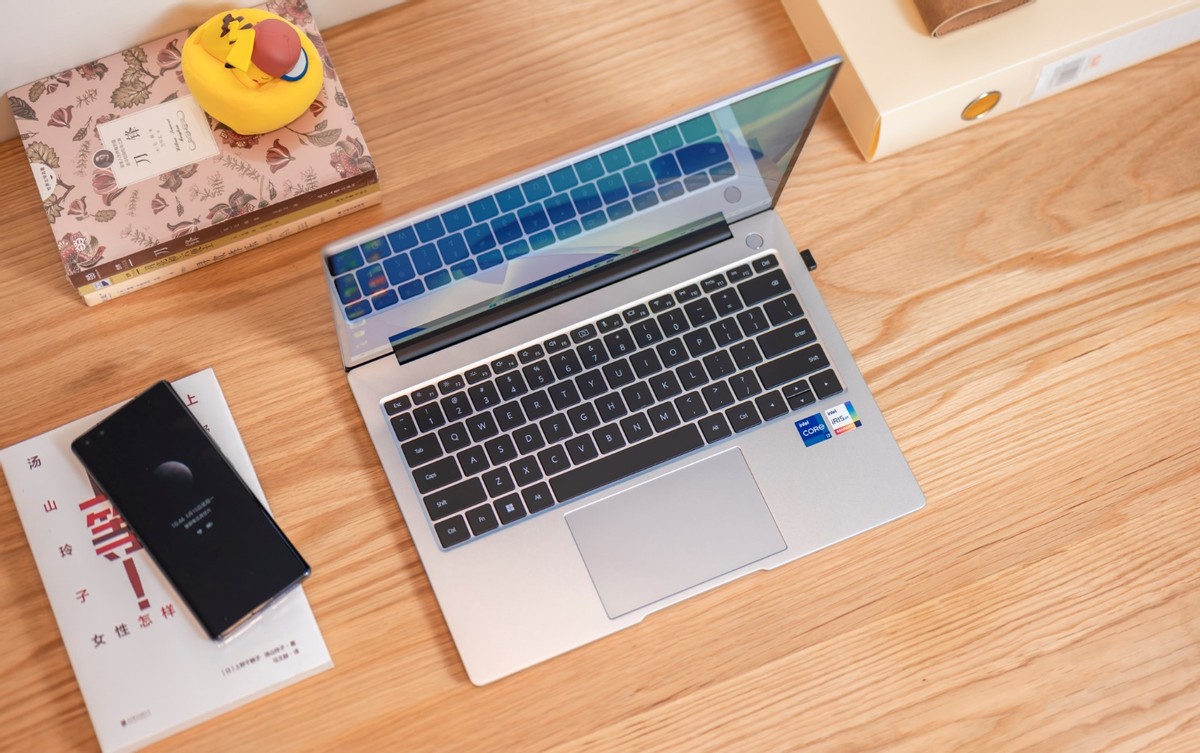 华为MateBook142023：适合年轻人的性能轻薄本助力高效办公与学习