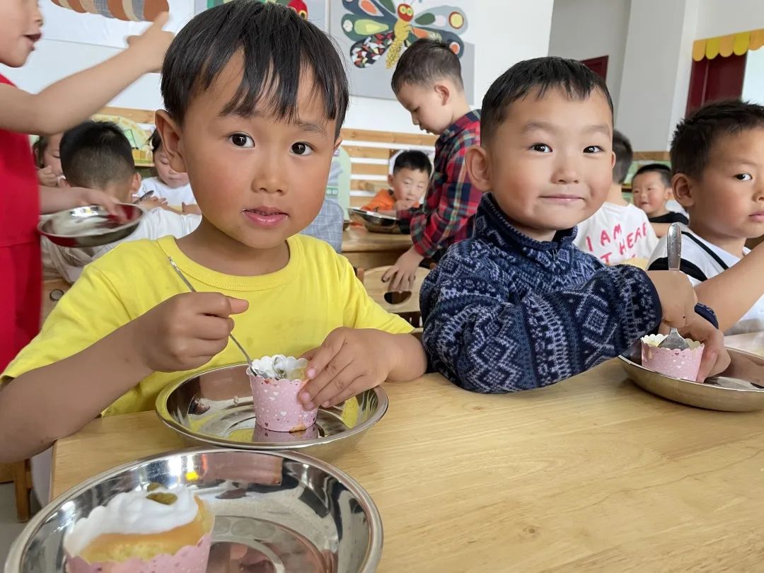 倾听儿童相伴成长六一节视频,六一儿童游玩活动